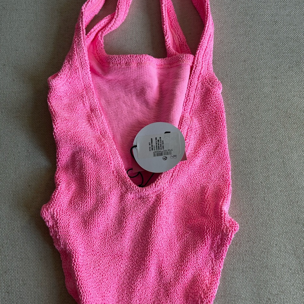 NWT 💖 Hunza G Squareneck bathing suit in bubblegum - Picture 10 of 16